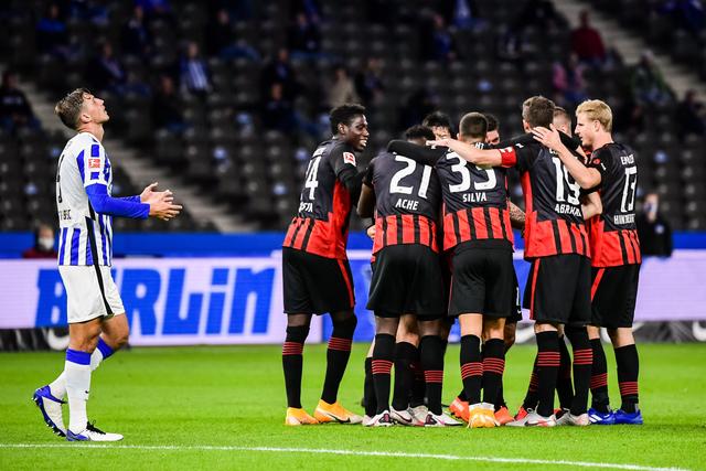 前曼联助教范尼出任莱斯特城主帅，合同至2027年